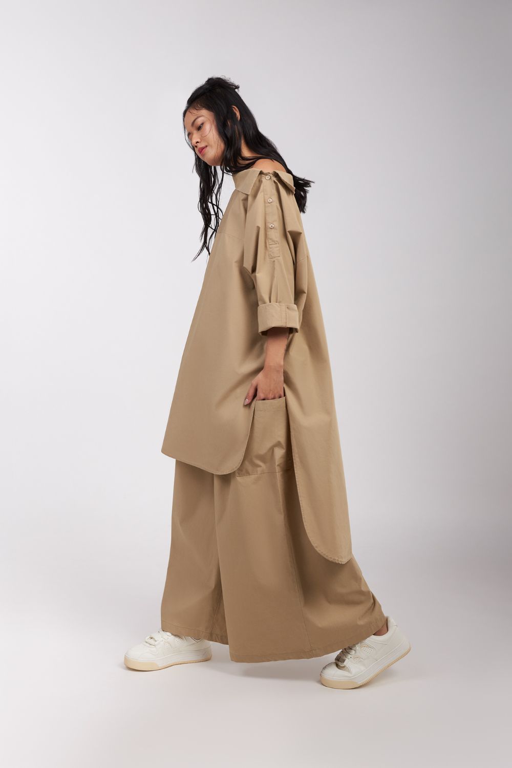 BOAT NECK HIGH-LOW TOP