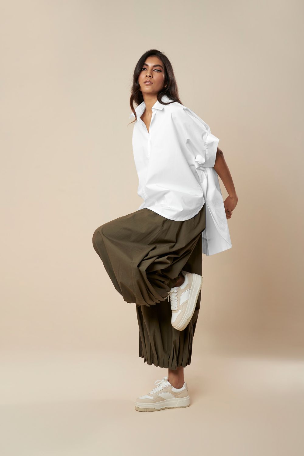 TOP WITH SHORT FRONT AND LONG BACK