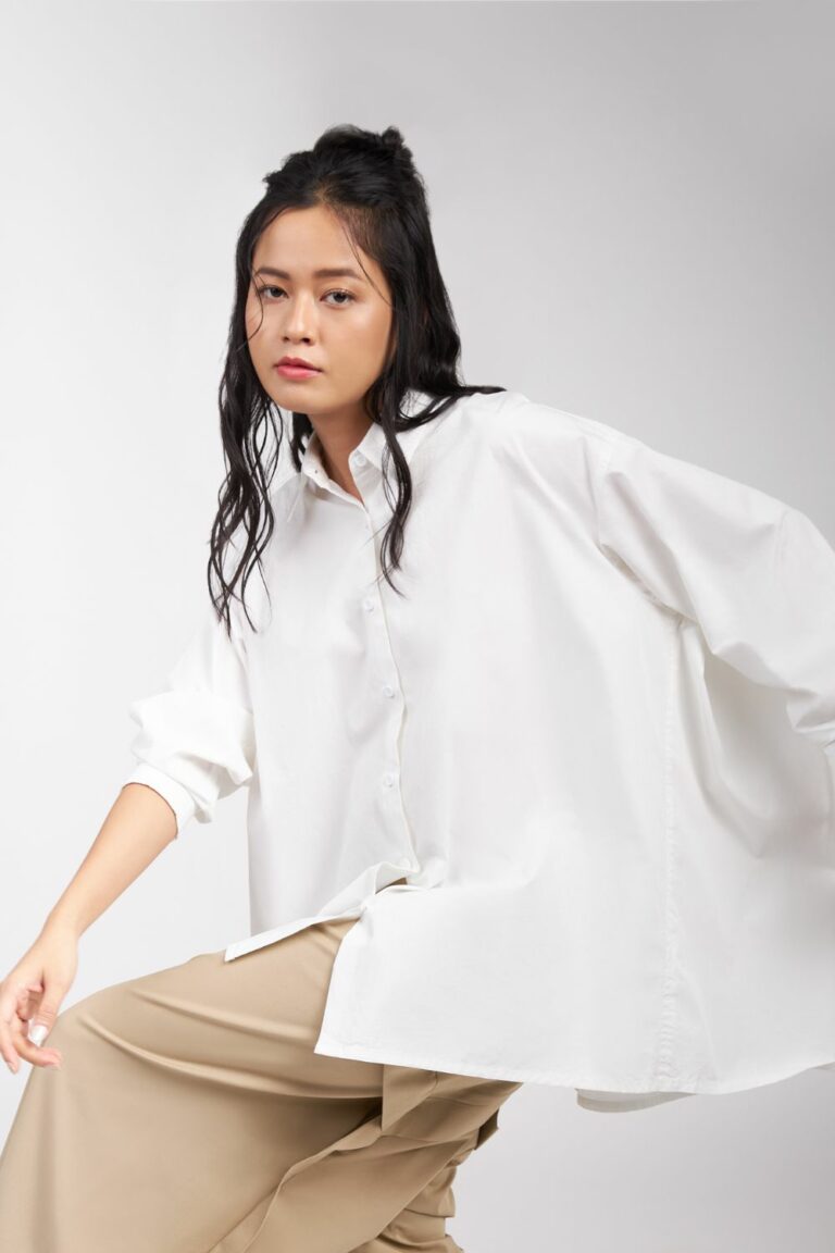 SHIRT WITH ONE SIDED BACK PLEAT