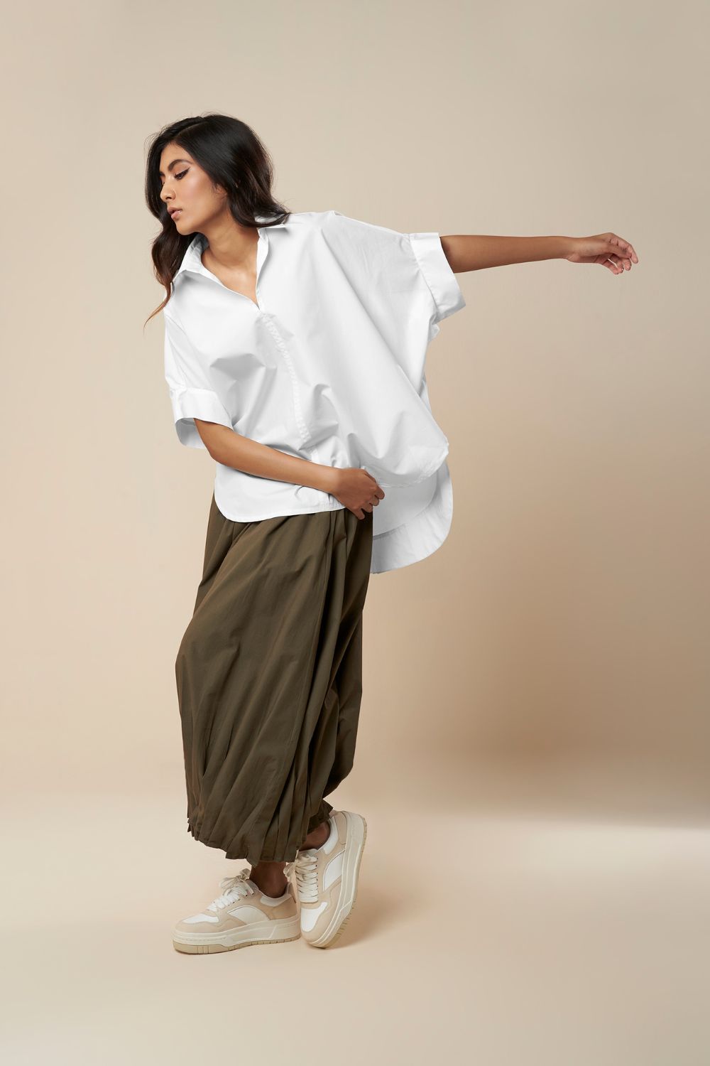 TOP WITH SHORT FRONT AND LONG BACK
