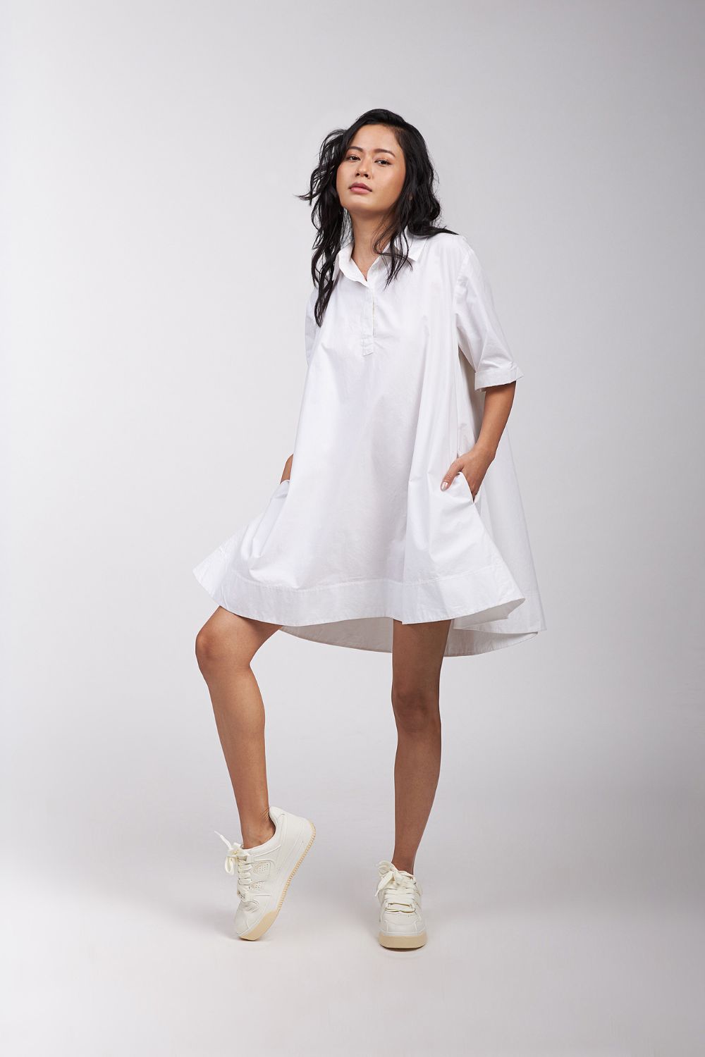 DRESS FLARE WITH FRONT PLACKET AND SIDE POCKETS