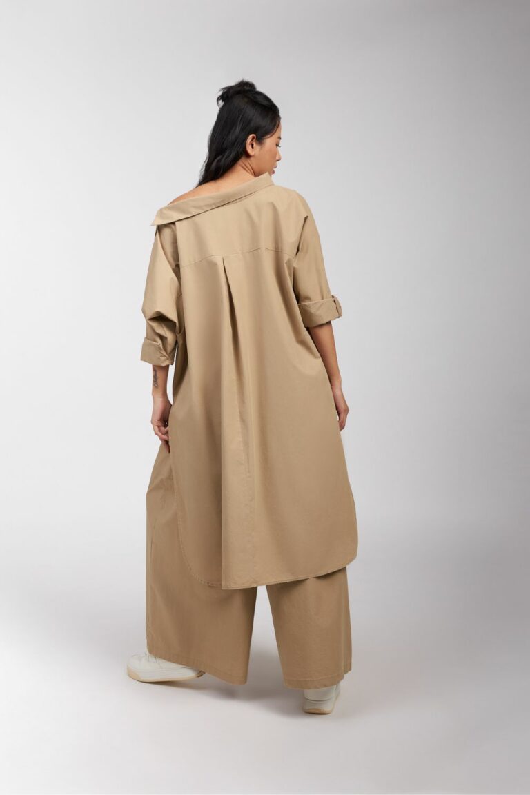 BOAT NECK HIGH-LOW TOP
