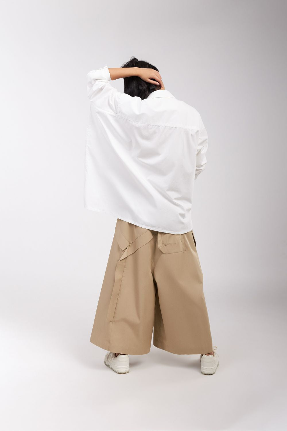 DROP CROTCH PANTS WITH POCKET AND PANEL DETAIL