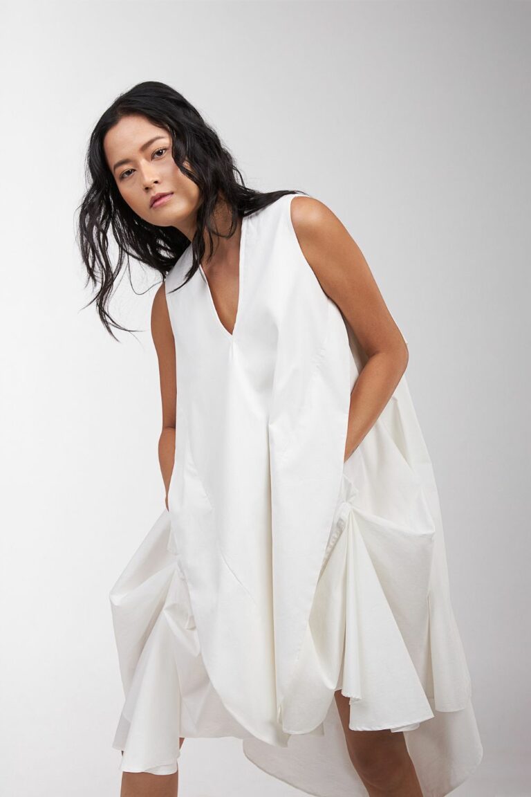 DRESS WITH SIDE AND BACK DRAPE
