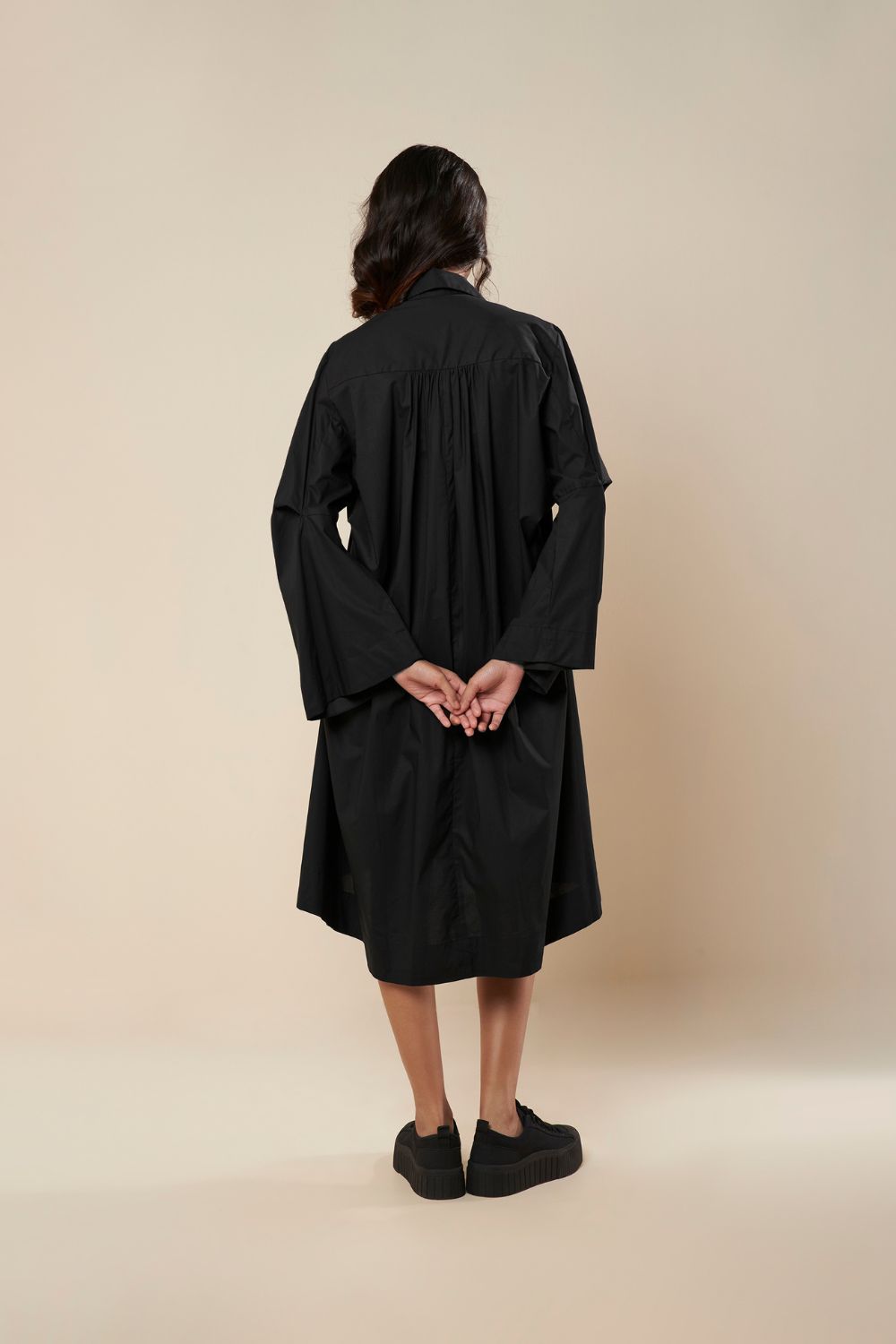 SHIRT WITH COWL BACK AND CONSTRUCTED SLEEVE