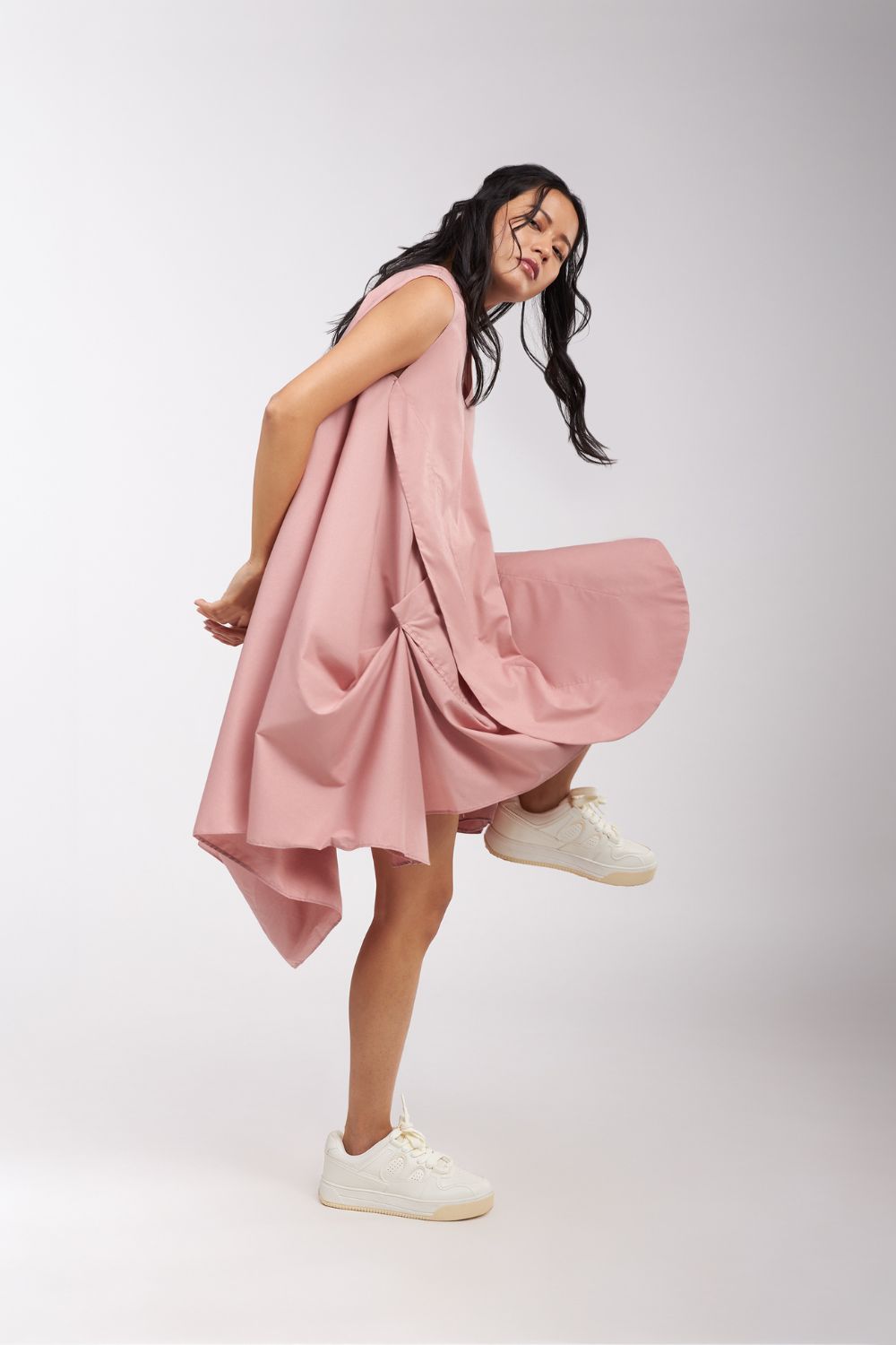 DRESS WITH SIDE AND BACK DRAPE