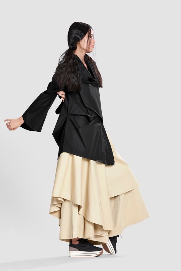 TOP WITH COWL NECK