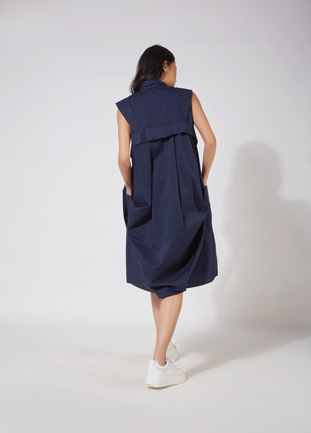 JACKET DRESS WITH FRONT TIE AND BACK DRAPE