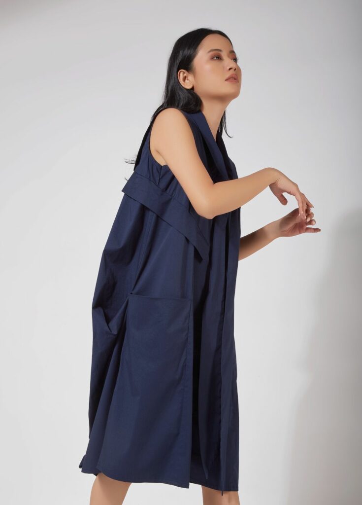 JACKET DRESS WITH FRONT TIE AND BACK DRAPE