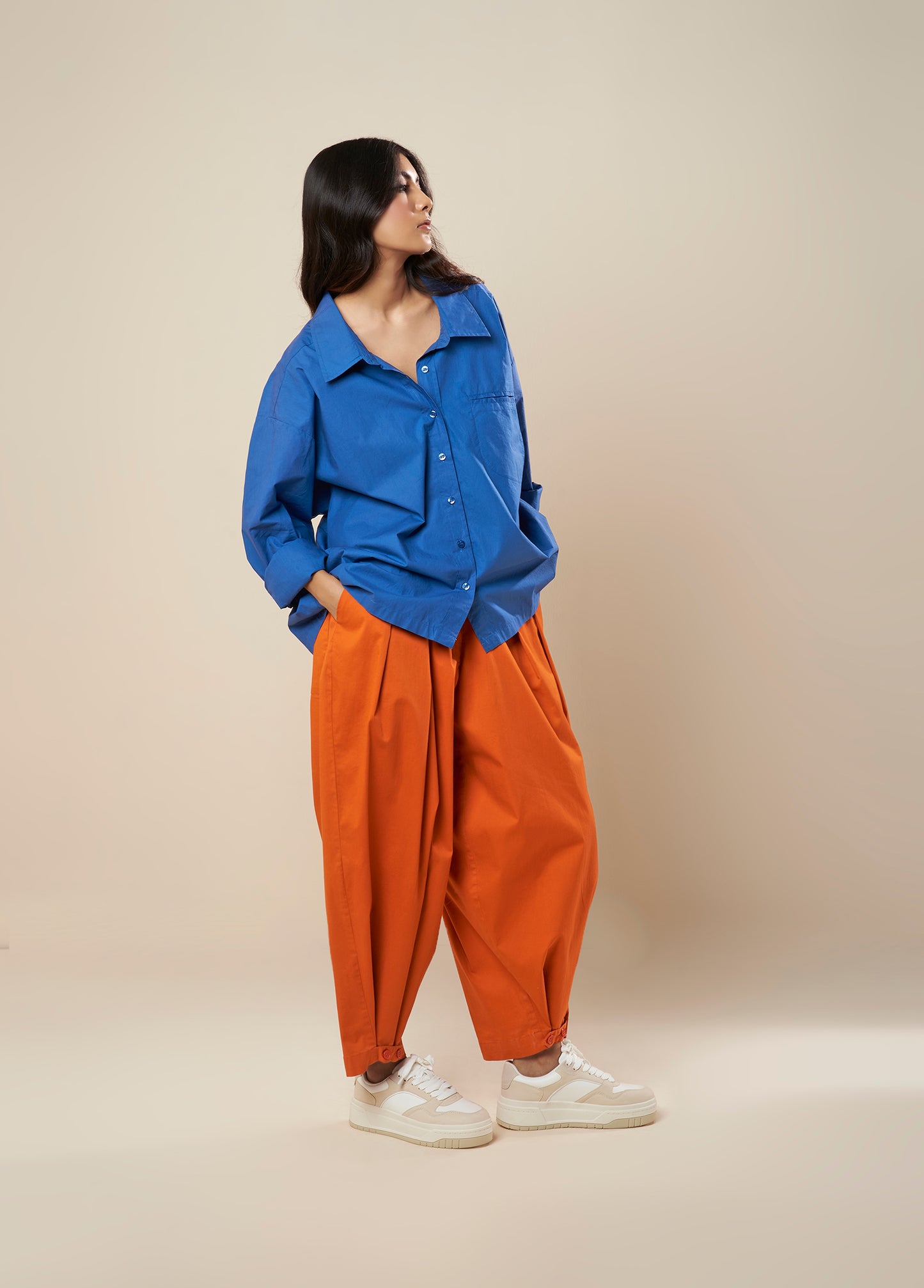 OVERSIZED SHIRT WITH BACK PLEAT