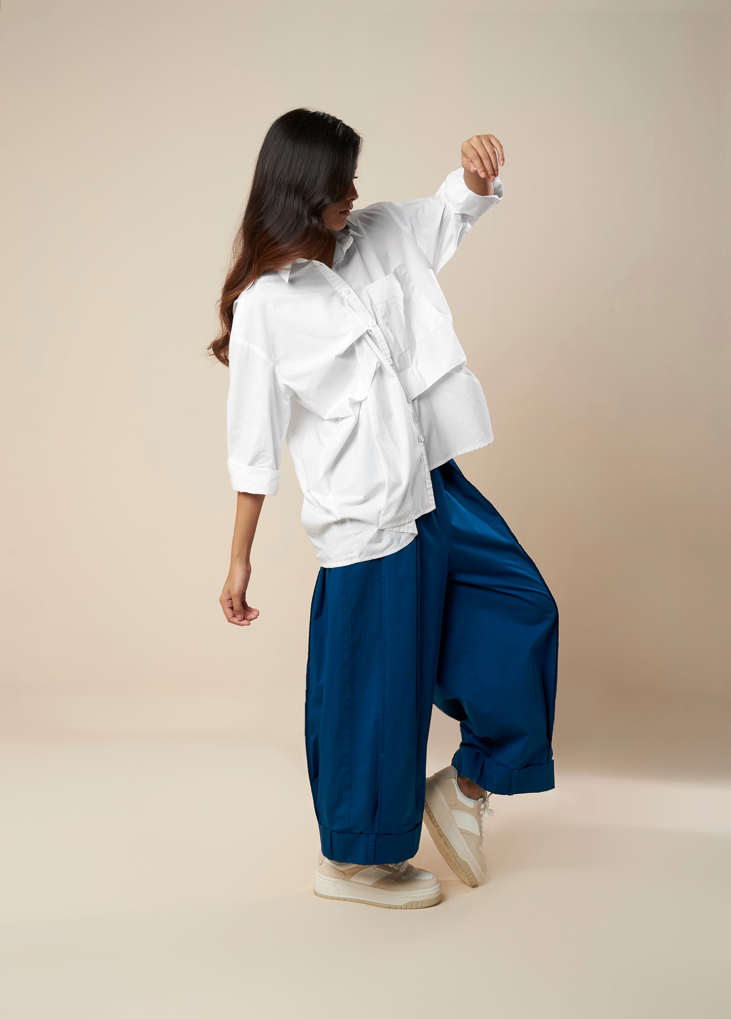 Look 16