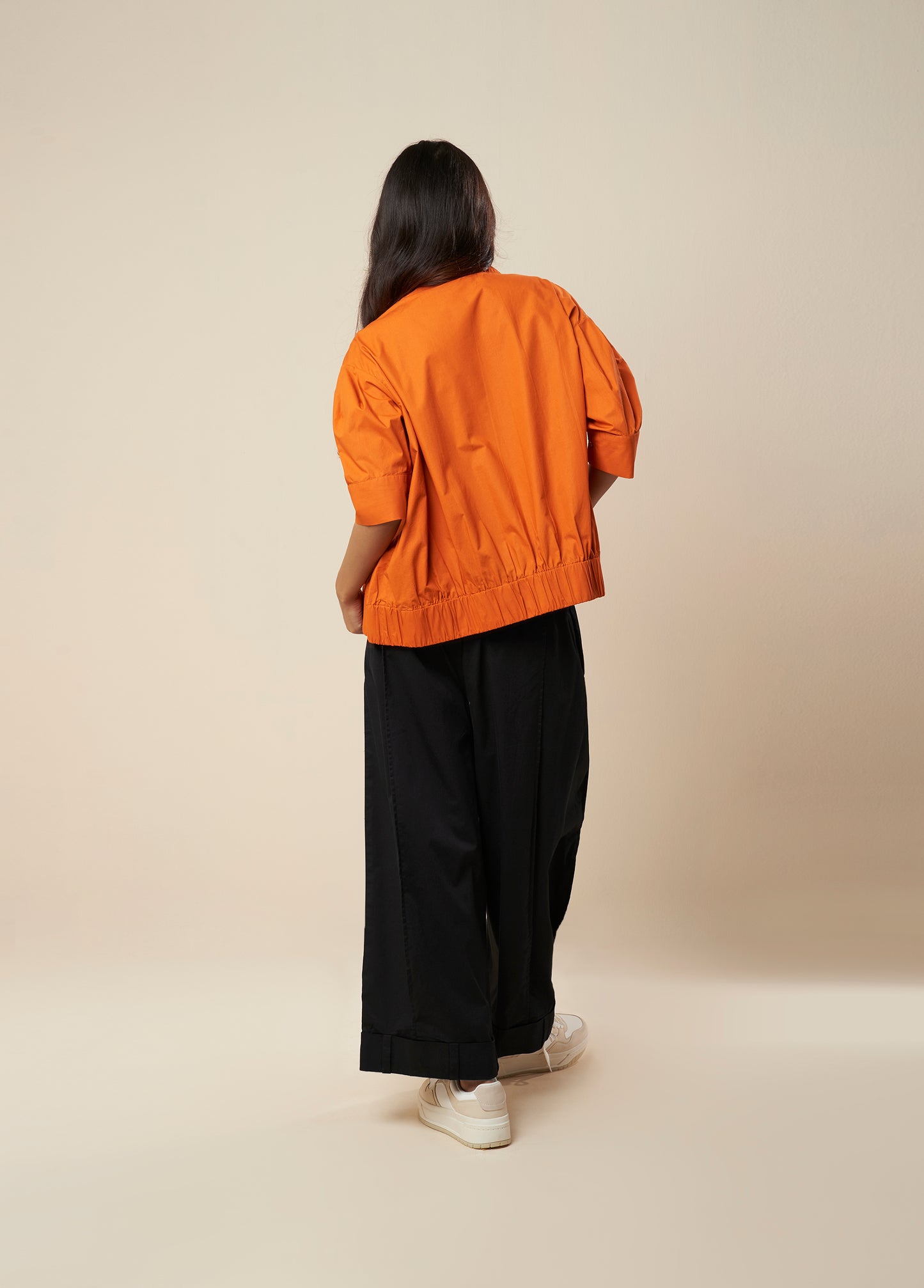 ASYMMETRICAL SHIRT WITH ELASTIC HEM