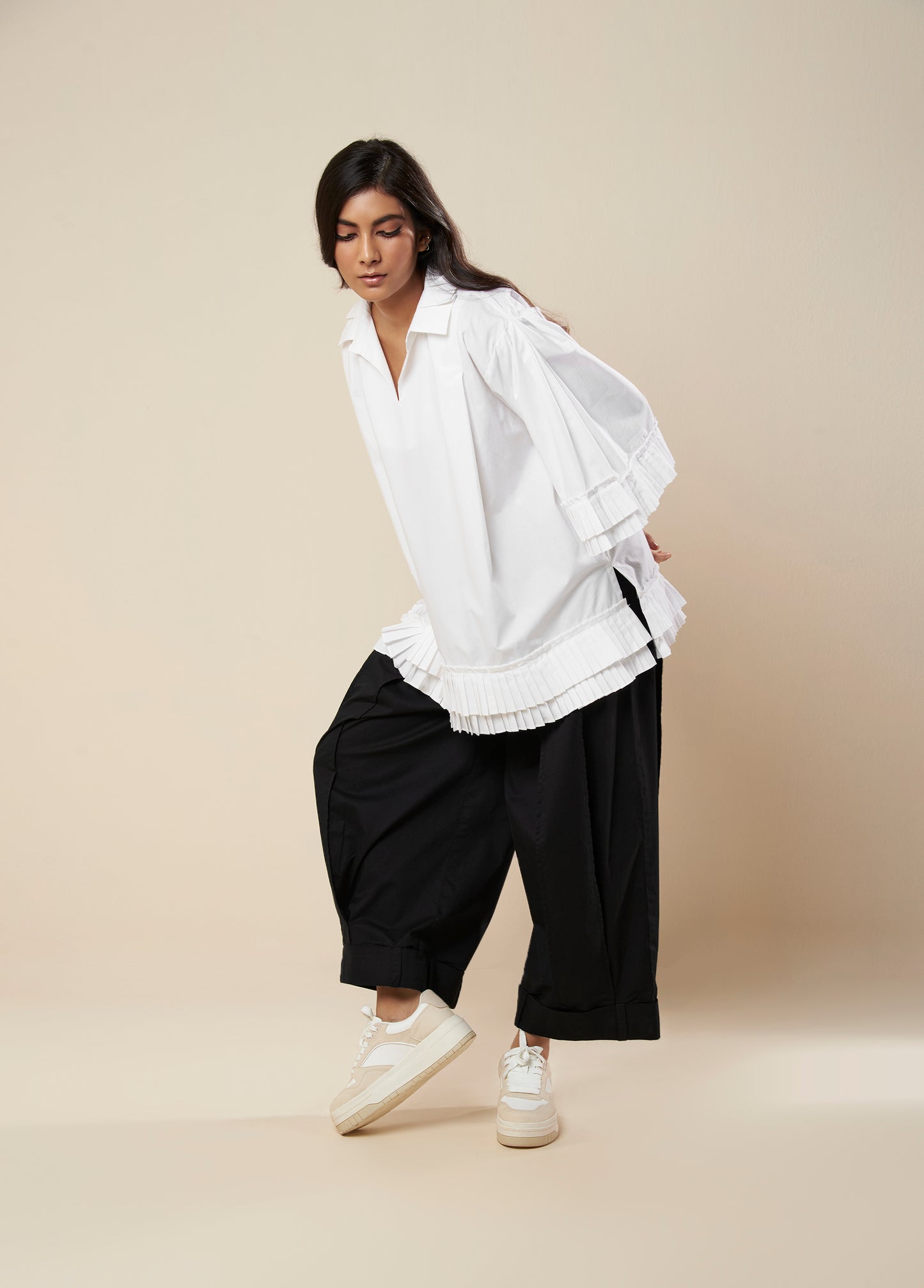 TOP WITH PLEATED COLLAR FRILL PANEL DETAIL
