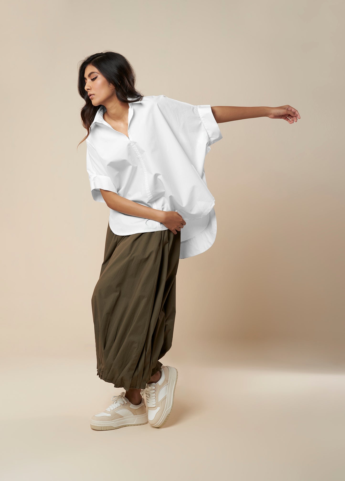 TOP WITH SHORT FRONT AND LONG BACK