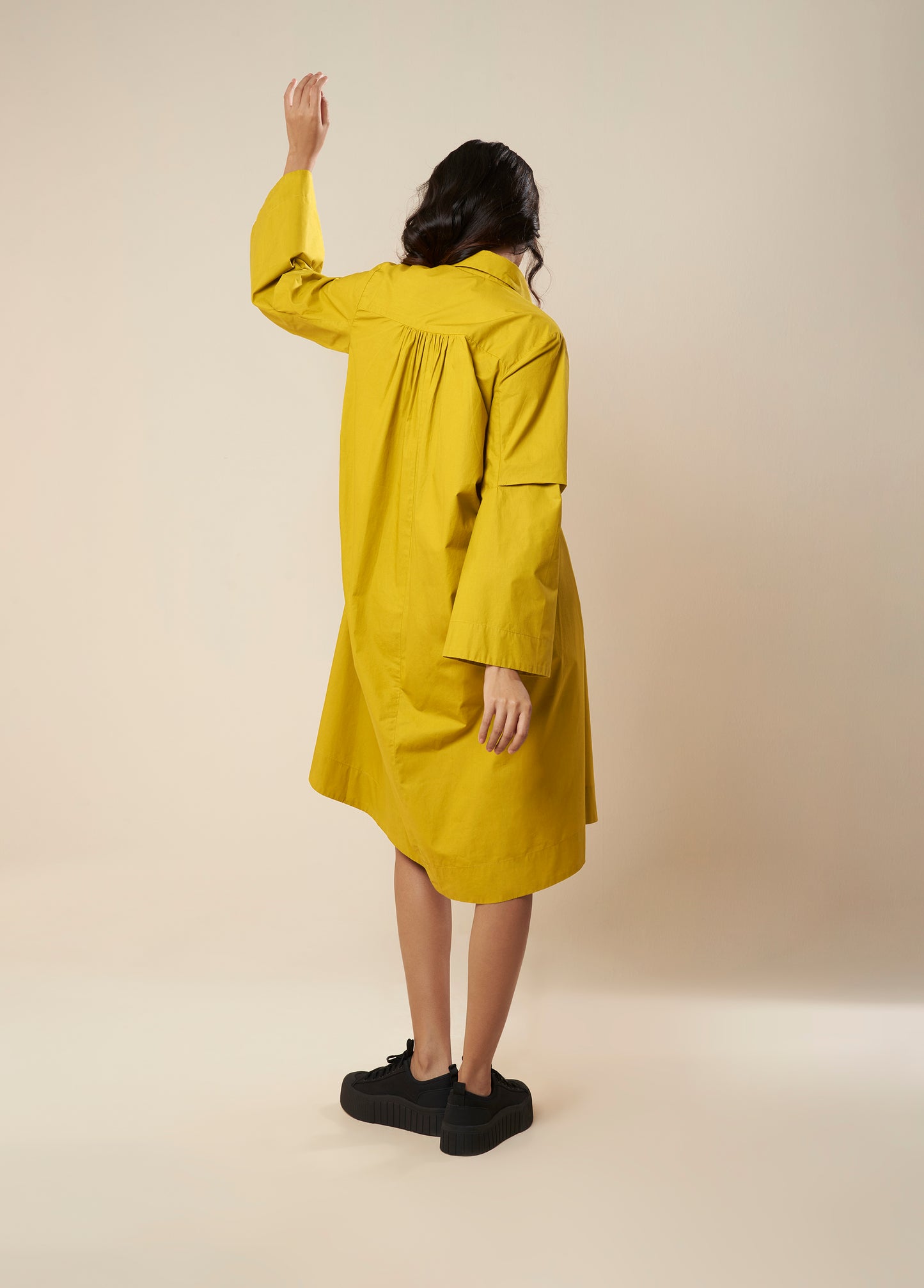 SHIRT WITH COWL BACK AND CONSTRUCTED SLEEVE