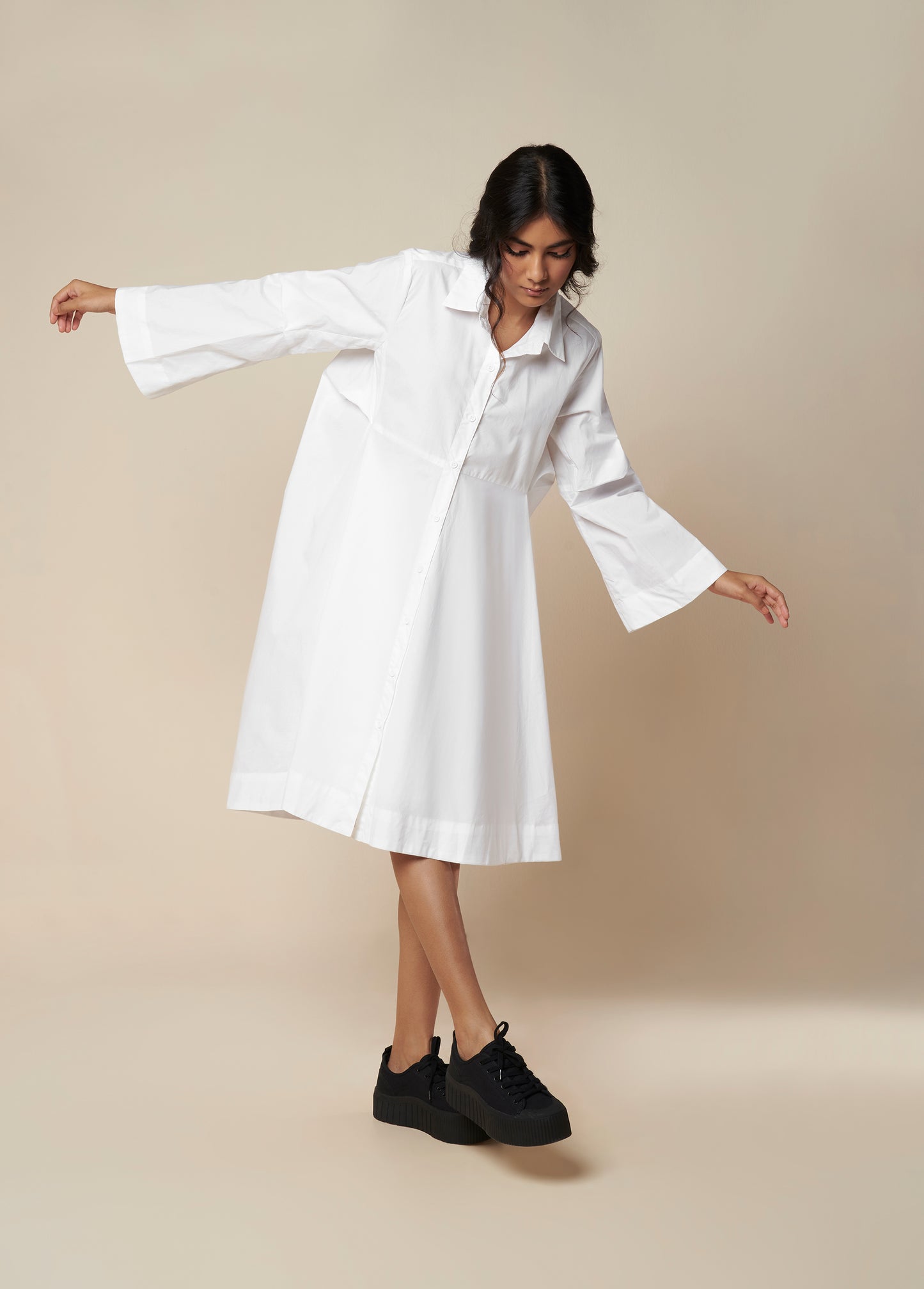 SHIRT WITH COWL BACK AND CONSTRUCTED SLEEVE