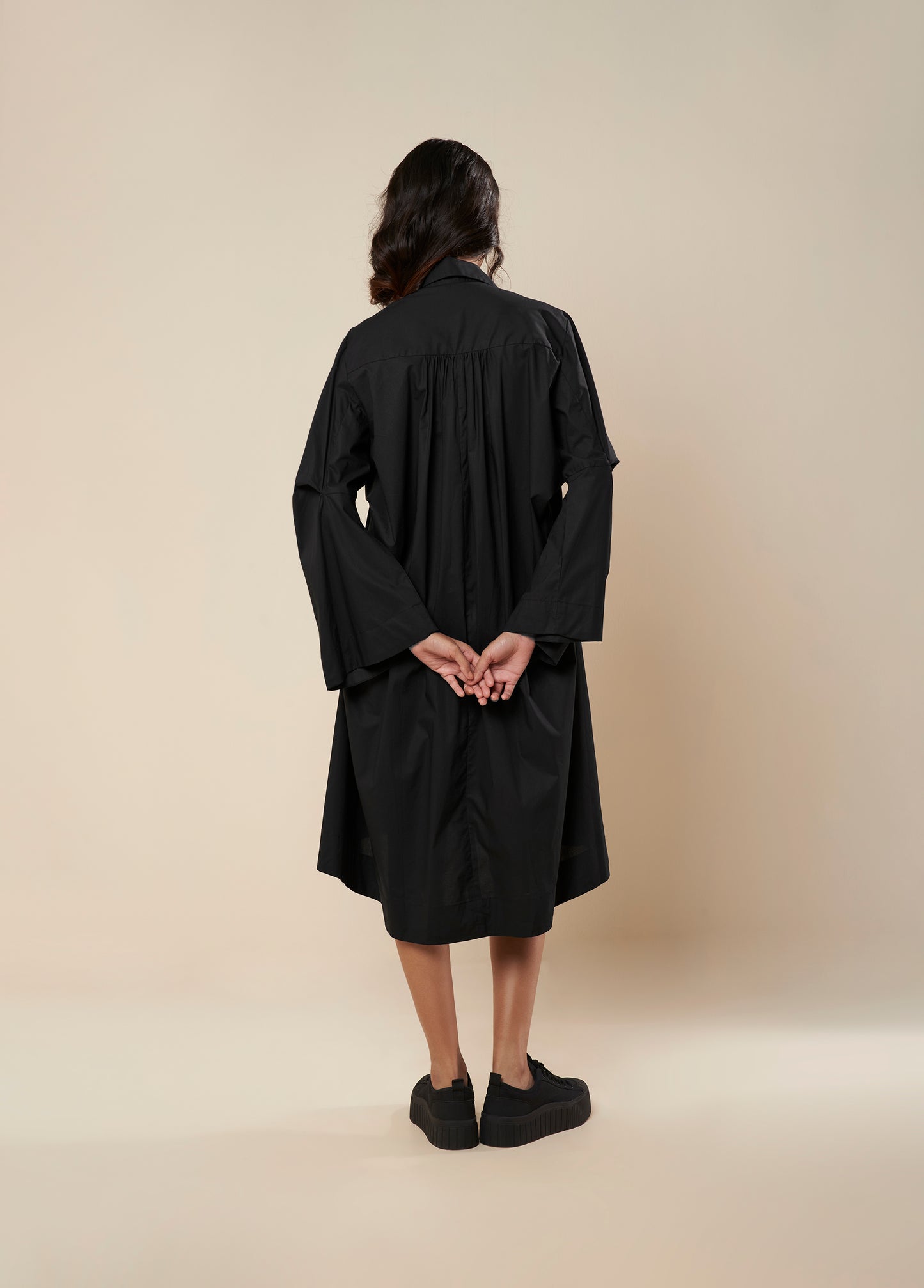 SHIRT WITH COWL BACK AND CONSTRUCTED SLEEVE