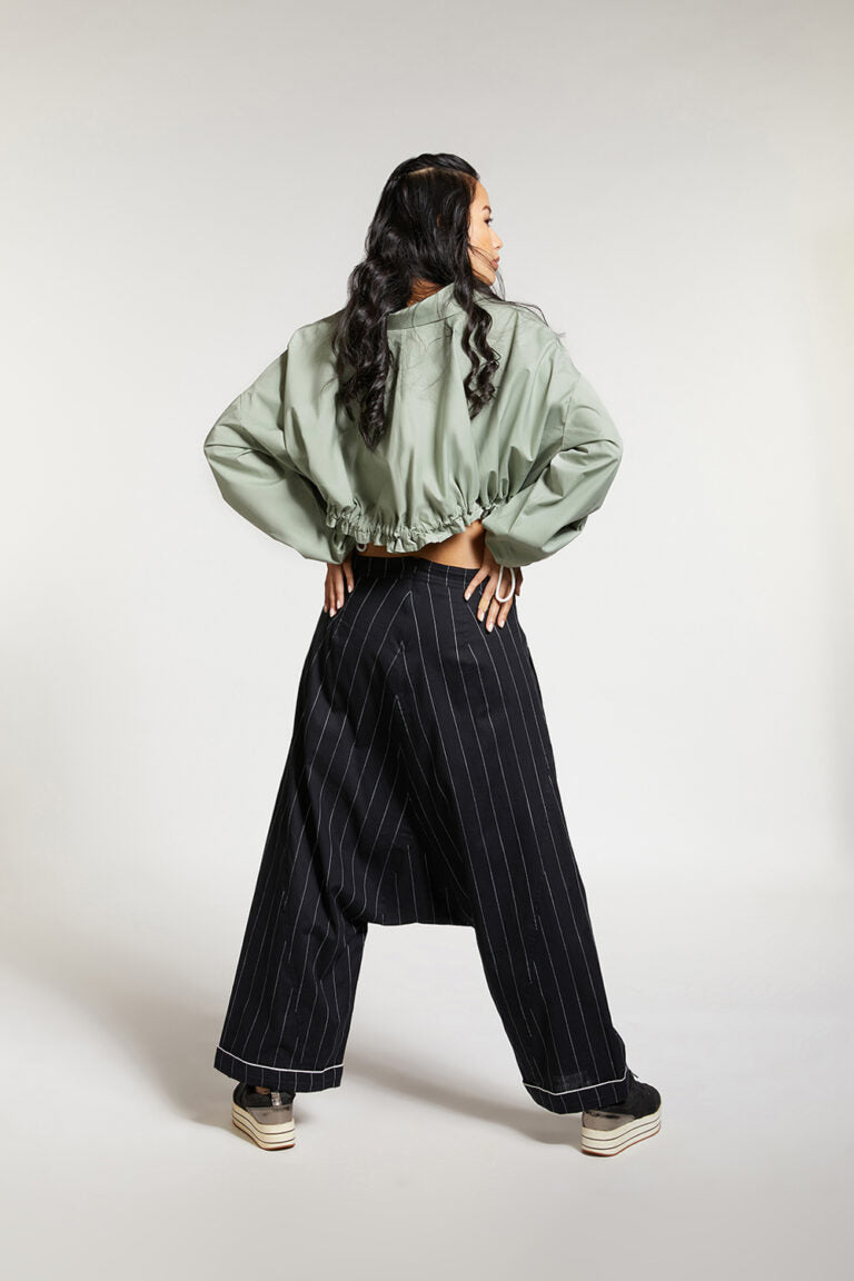 ROUCHED HEM AND SLEEVE SHIRT
