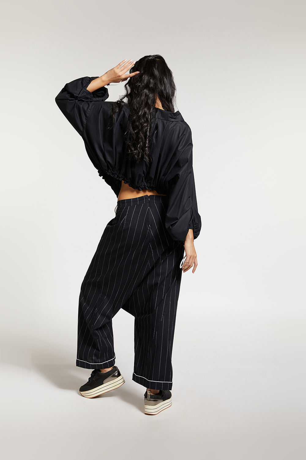 ROUCHED HEM AND SLEEVE SHIRT
