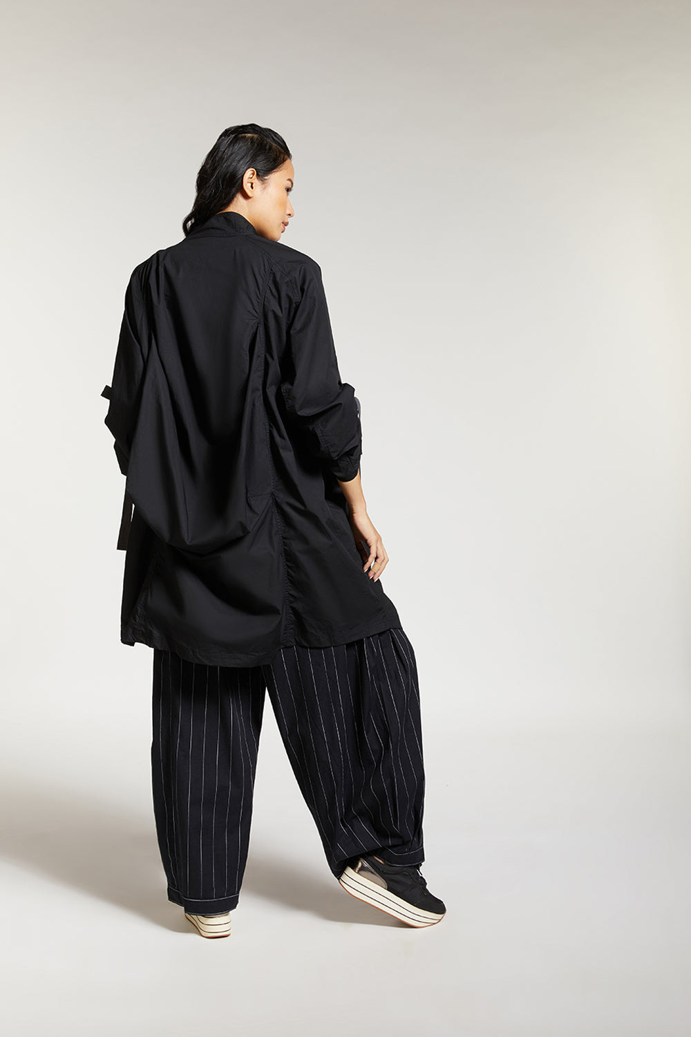 SHIRT WITH DRAPED BACK AND METAL BUTTONS