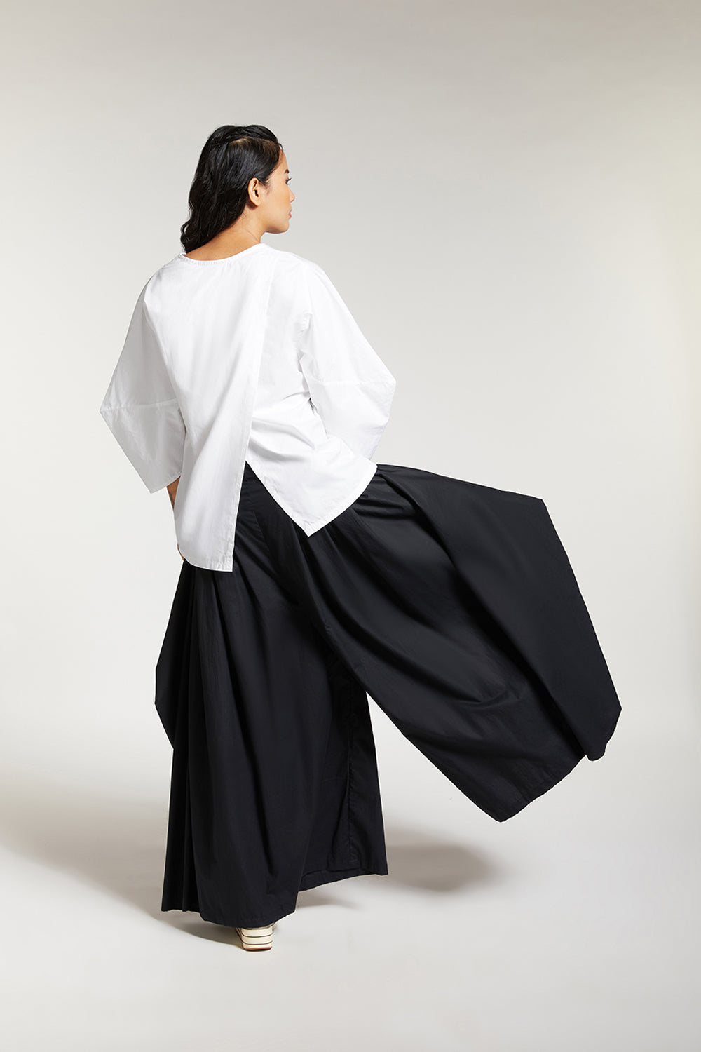 FLARED PANTS WITH SIDE PANEL