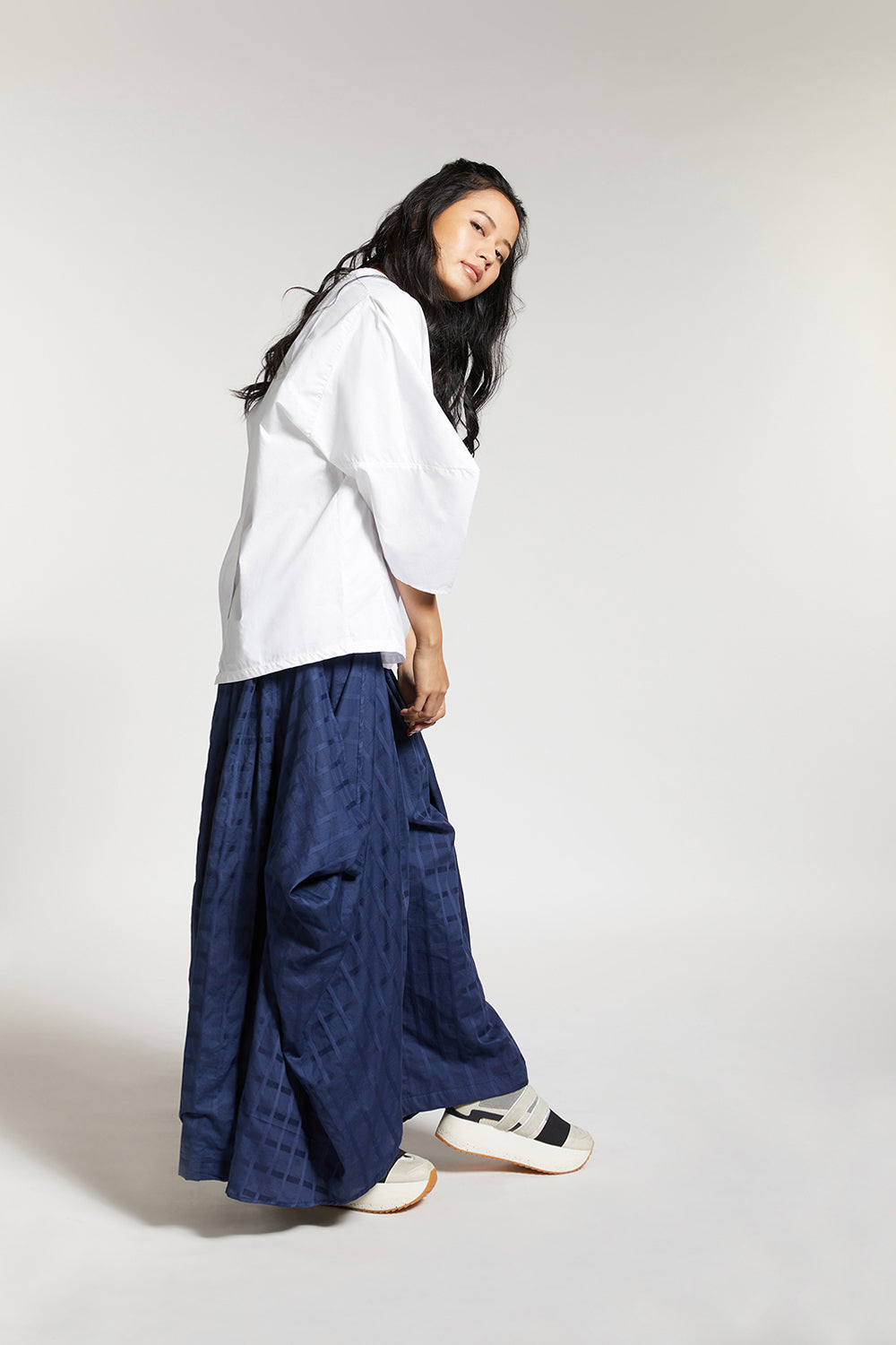 FLARED PANTS WITH SIDE PANEL