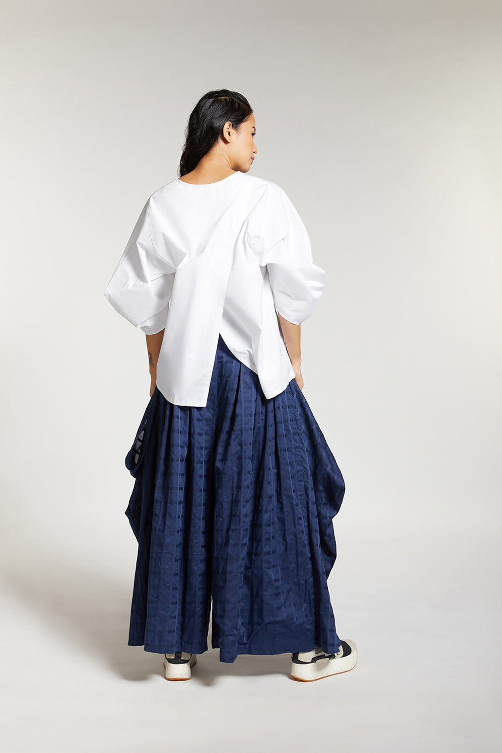FLARED PANTS WITH SIDE PANEL