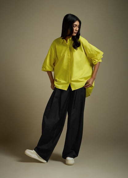 ANTI-FIT SHIRT WITH BACK PLEATS AND ROUNDED HEM