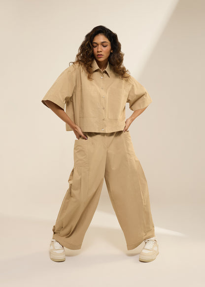 PANTS WITH SIDE PLEAT & POCKET