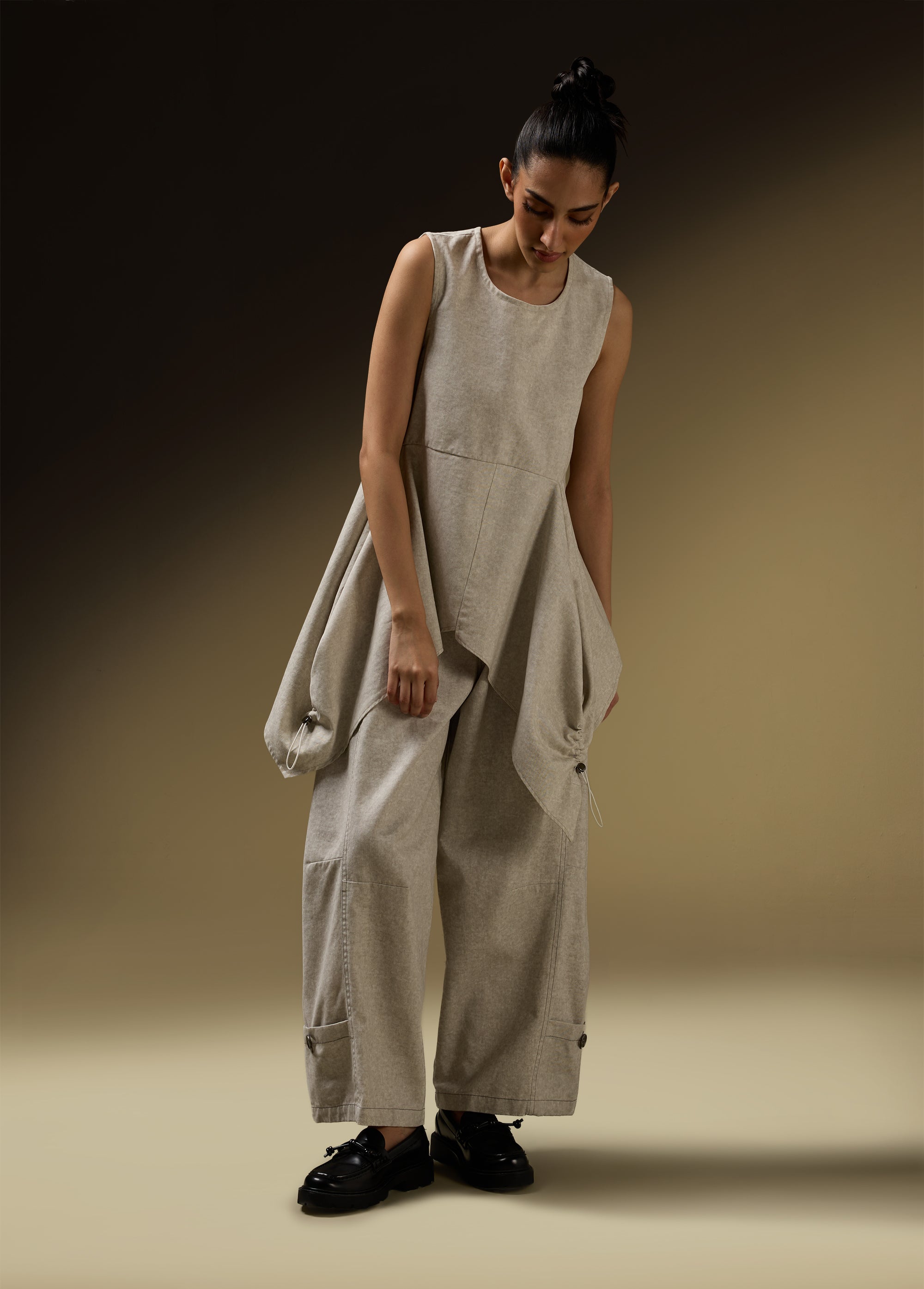 The Rouched Panel Top