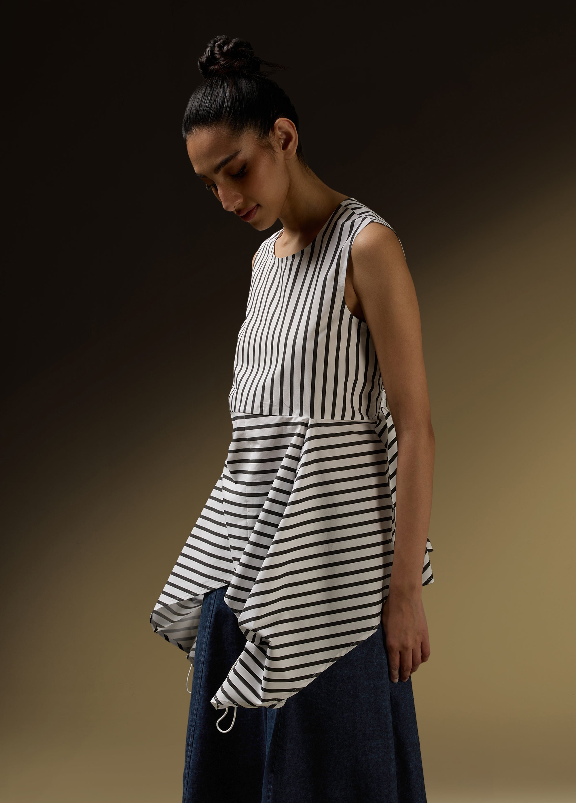 The Rouched Panel Top