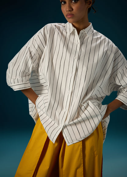 SHIRT WITH YOKE & BACK PLEAT