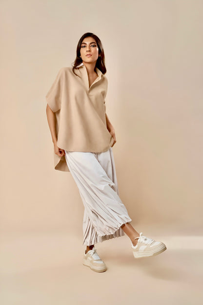 TOP WITH SHORT FRONT AND LONG BACK