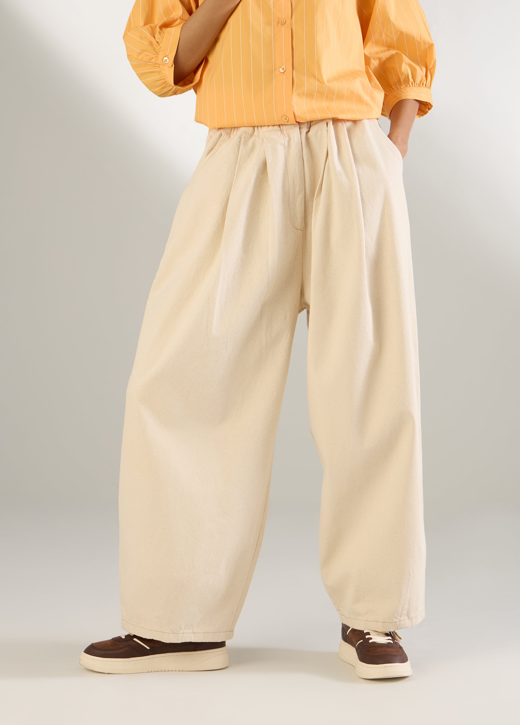 The Contour Pleat Pants