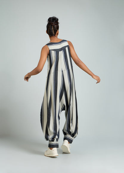 LOW CROTCH JUMPSUIT WITH FRONT ZIP